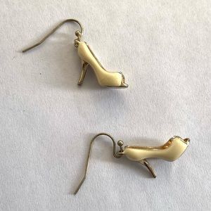 Mini Cream Colored Stiletto Earrings